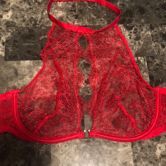 Red matching set - Picture 1 of 2